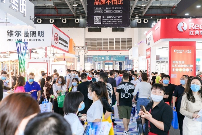 2021第26屆古鎮燈博會于20日圓滿收官，2500品牌參與此次燈具展(m.69836.cn)