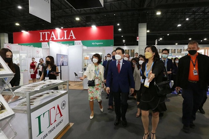 泰國曼谷美容美發展覽會COSMOPROF CBE(m.69836.cn)