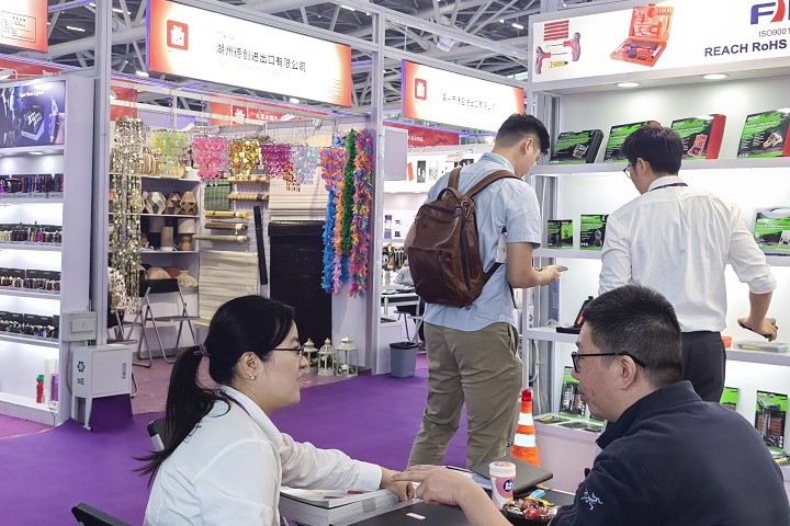 2025荷蘭廣播電視及影視攝影設備展覽會IBC于9月12日舉辦，現(xiàn)在火熱報名中！！(m.69836.cn)